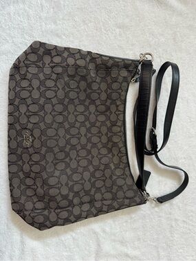 Vintage Coach Black Hobo Crossbody Bag